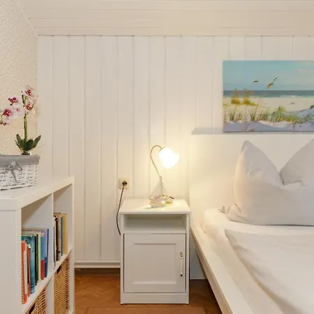 Lejlighed Fewo Ingeborg 02 Mit Garten Und Wlan Ostseebad Kühlungsborn