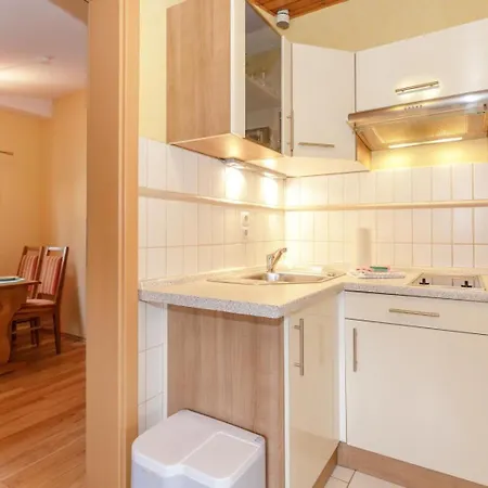 Apartment Fewo Ingeborg 02 Mit Garten Und Wlan *